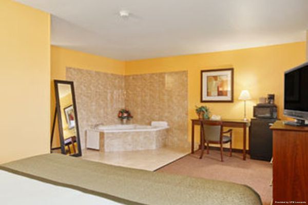 Heartland Inn Dubuque West